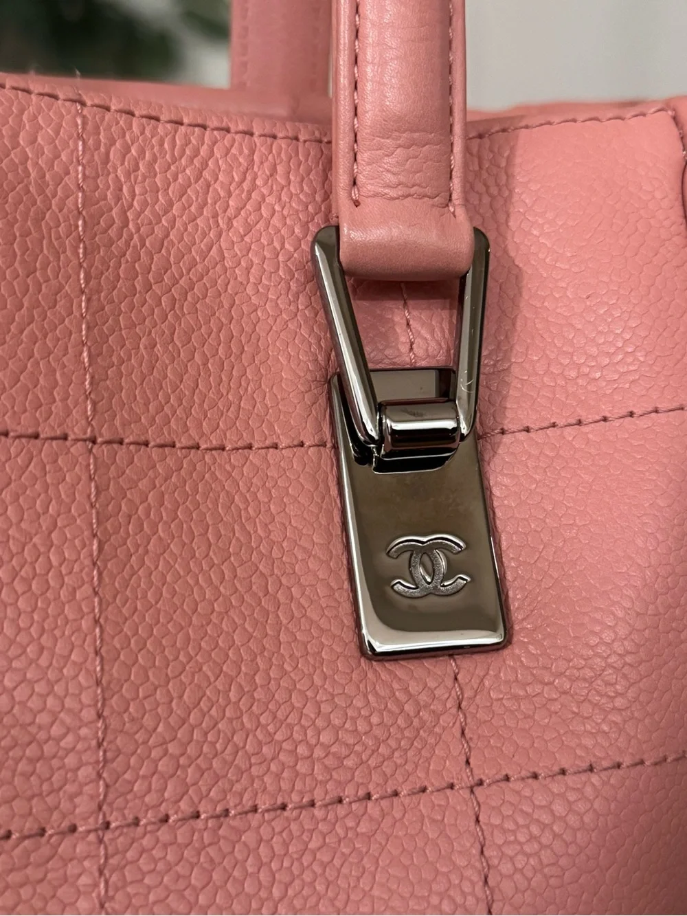 CHANEL Pink Quilted Leather Bag
